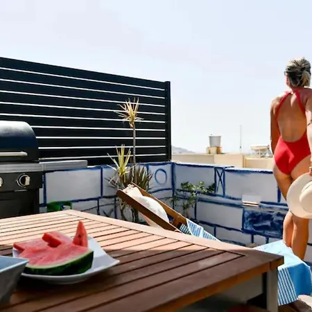 335 Year Old House Of Character In With Jacuzzi On The Roof Terrace And Views 別荘
