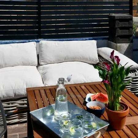 335 Year Old House Of Character In With Jacuzzi On The Roof Terrace And Views Сasa de vacaciones Xagħra